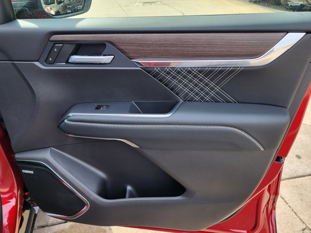 New 2026 GMC Acadia Denali w/ Super Cruise Package image 41