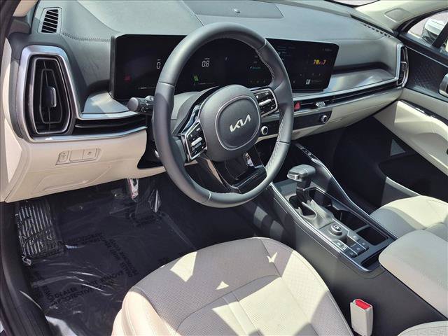 Used 2025 Kia Sorento S FWD image 10