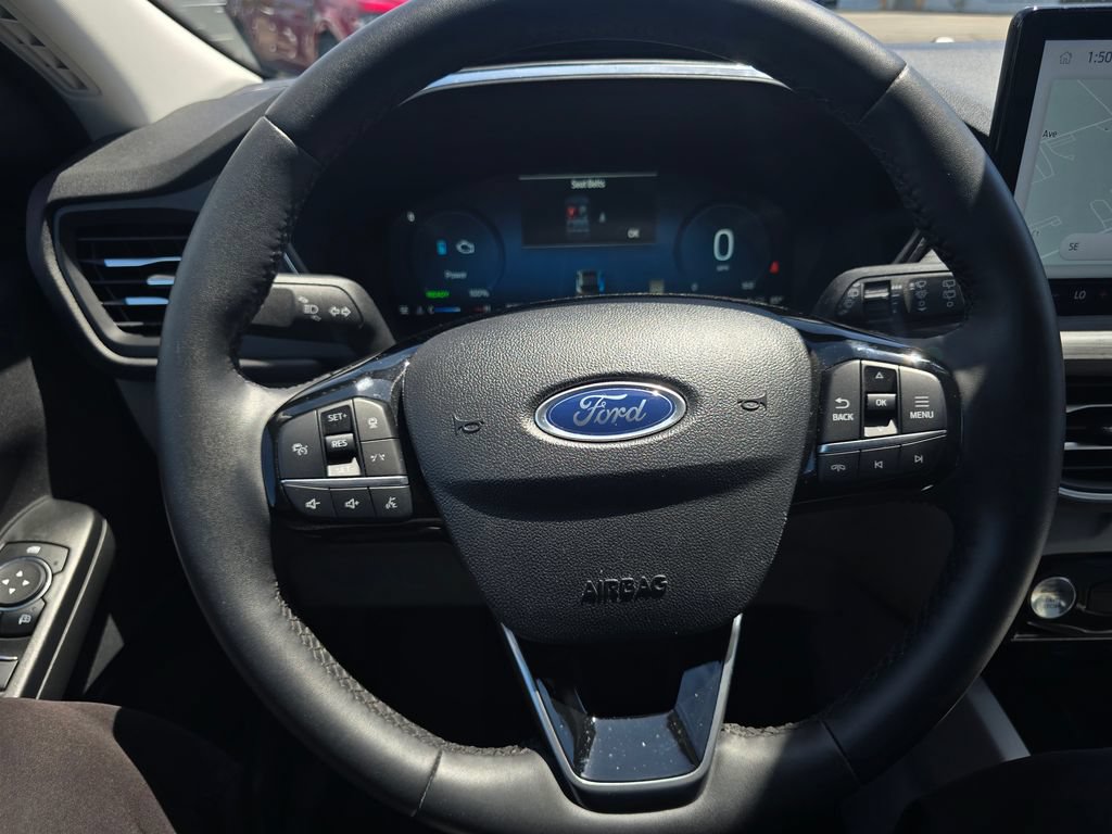 Certified 2023 Ford Escape Platinum AWD/4WD image 21
