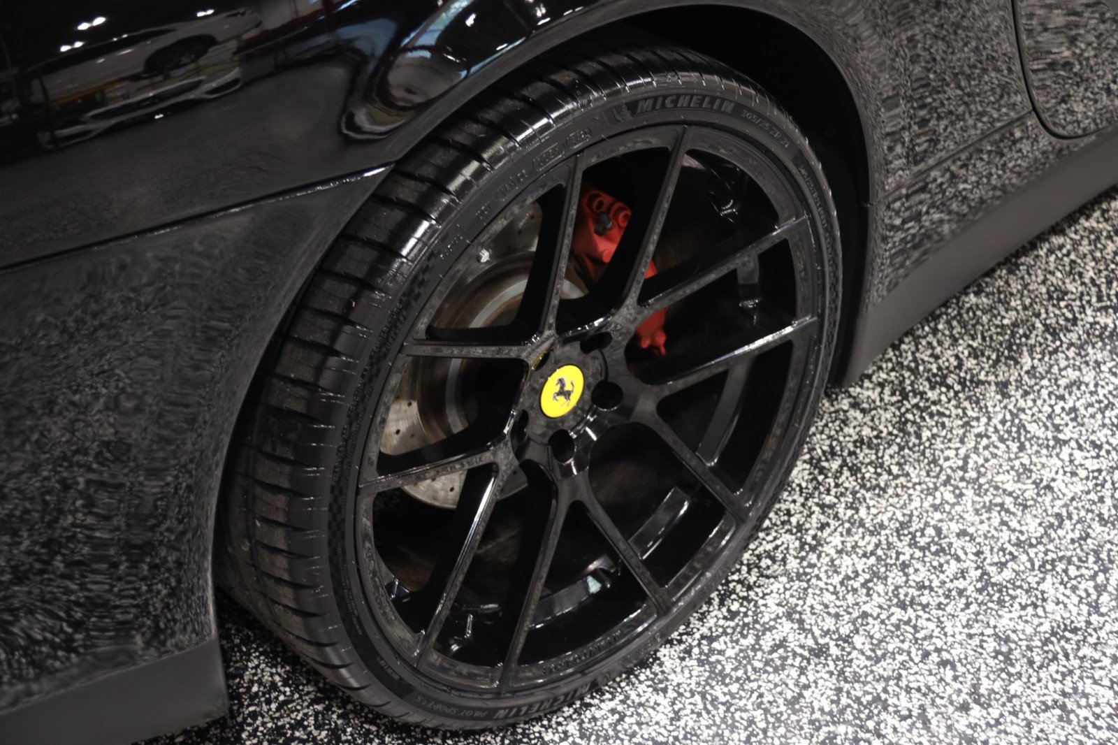 Used 2005 Ferrari 612 Scaglietti RWD image 11