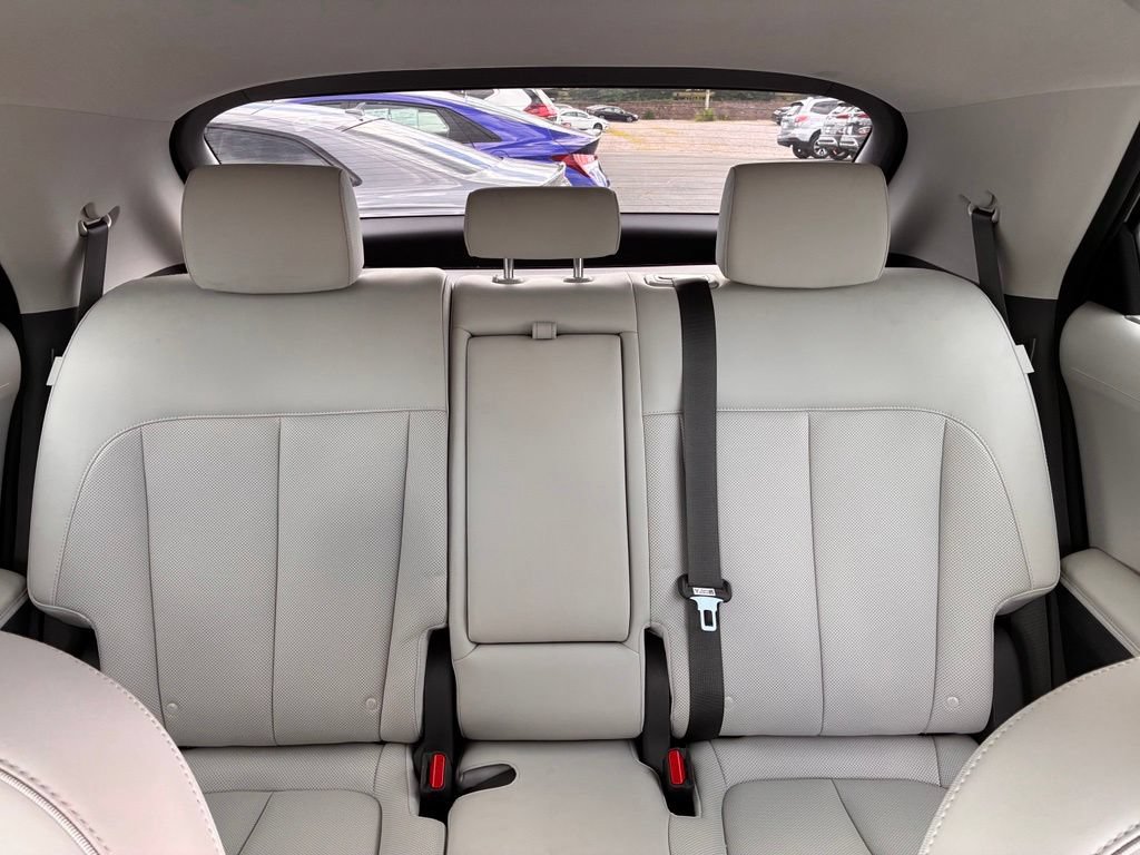 Used 2024 Hyundai Ioniq 5 Limited AWD/4WD image 17