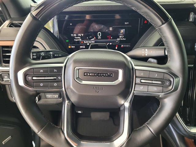 Used 2025 GMC Yukon XL Denali w/ Denali Reserve Package AWD/4WD image 23