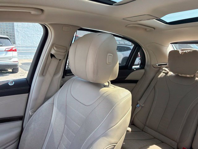 Used 2018 Mercedes-Benz S 560 4MATIC Sedan image 24