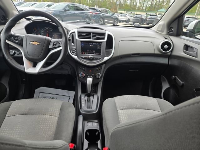 Used 2020 Chevrolet Sonic LT FWD image 16