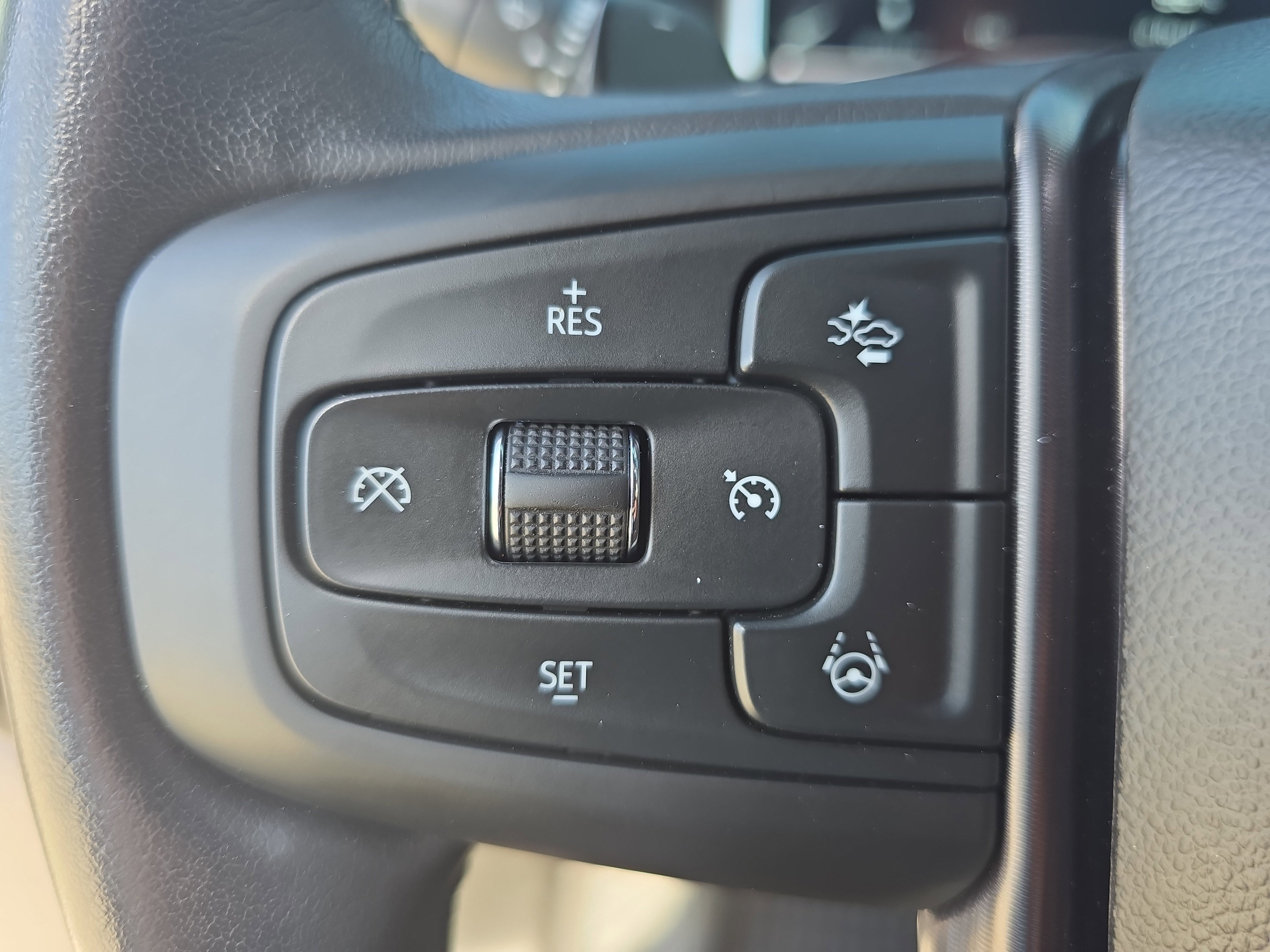 Used 2024 GMC Sierra 1500 Denali Ultimate AWD/4WD image 17