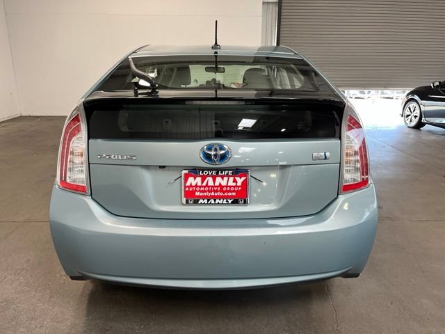 Used 2015 Toyota Prius Three FWD image 4