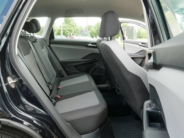 Certified 2023 Volkswagen Taos S w/ IQ Drive S Package AWD/4WD image 19