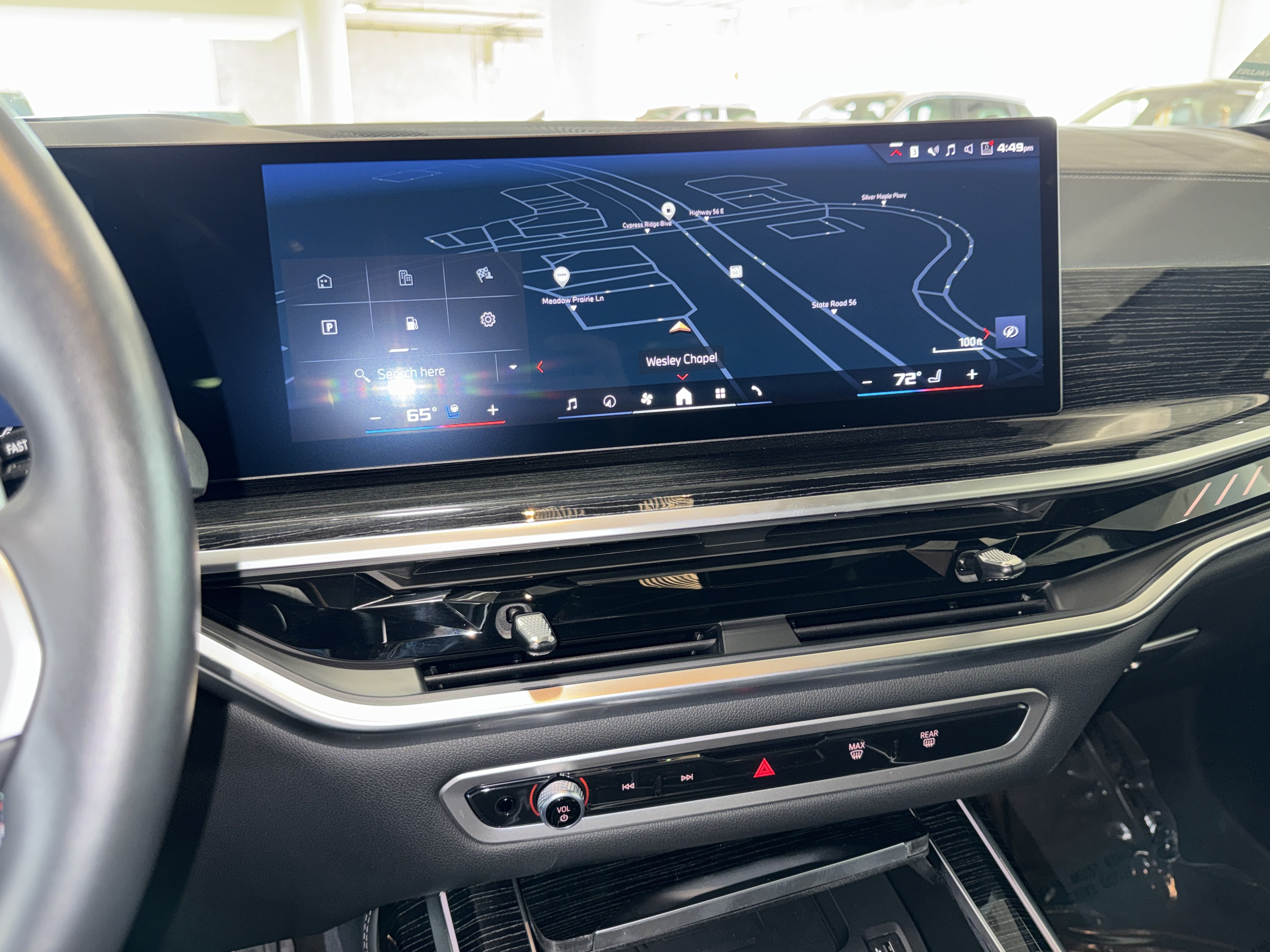 Used 2024 BMW X7 M60i w/ Executive Package AWD/4WD image 27