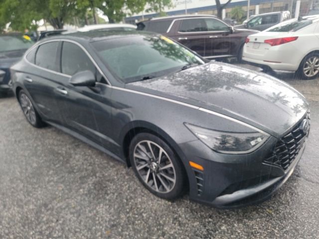 Used 2022 Hyundai Sonata Limited FWD image 1