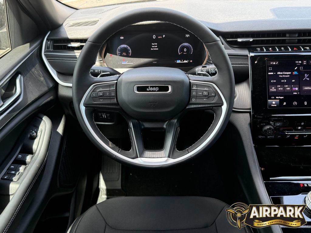 New 2025 Jeep Grand Cherokee L Laredo w/ Luxury Tech Group I AWD/4WD image 20