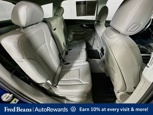 Used 2022 Audi Q7 3.0T Premium AWD/4WD image 33