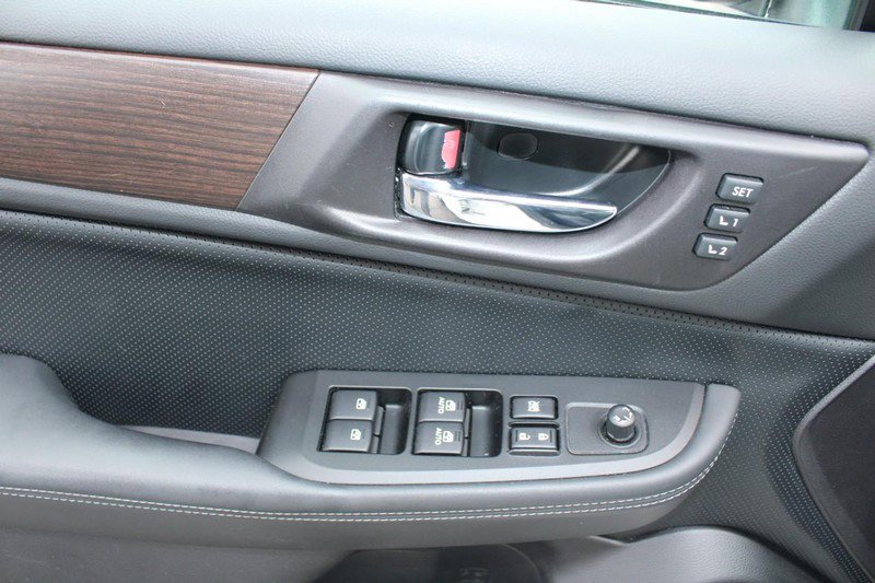 Used 2016 Subaru Legacy 2.5i Limited image 10