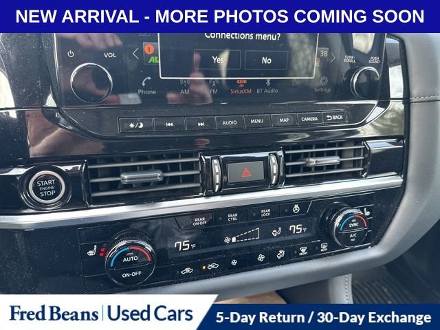 Used 2024 Nissan Pathfinder SL image 15