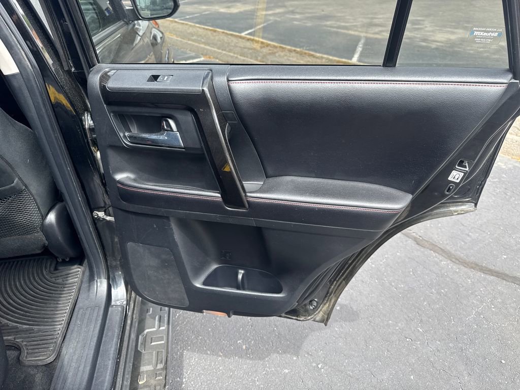 Used 2016 Toyota 4Runner Trail image 32