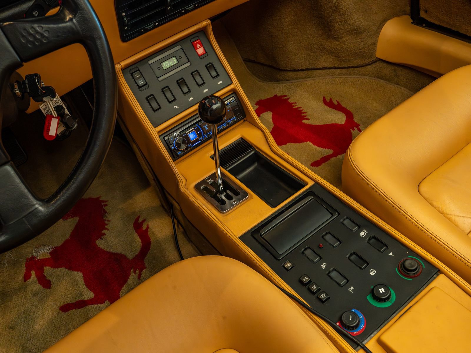 Used 1989 Ferrari Mondial T Cabriolet RWD image 17