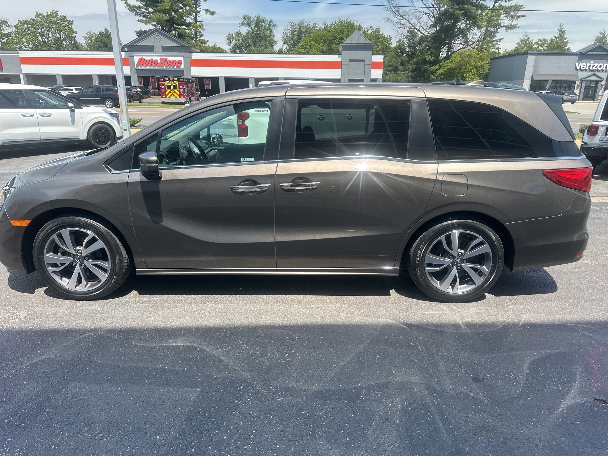 Used 2022 Honda Odyssey Touring image 7