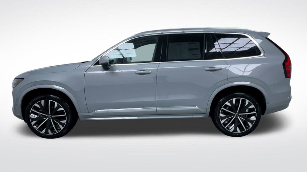 New 2026 Volvo XC90 B6 Plus w/ Protection Package Premier image 21