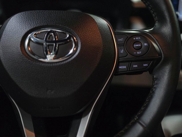Used 2022 Toyota Corolla SE FWD image 19