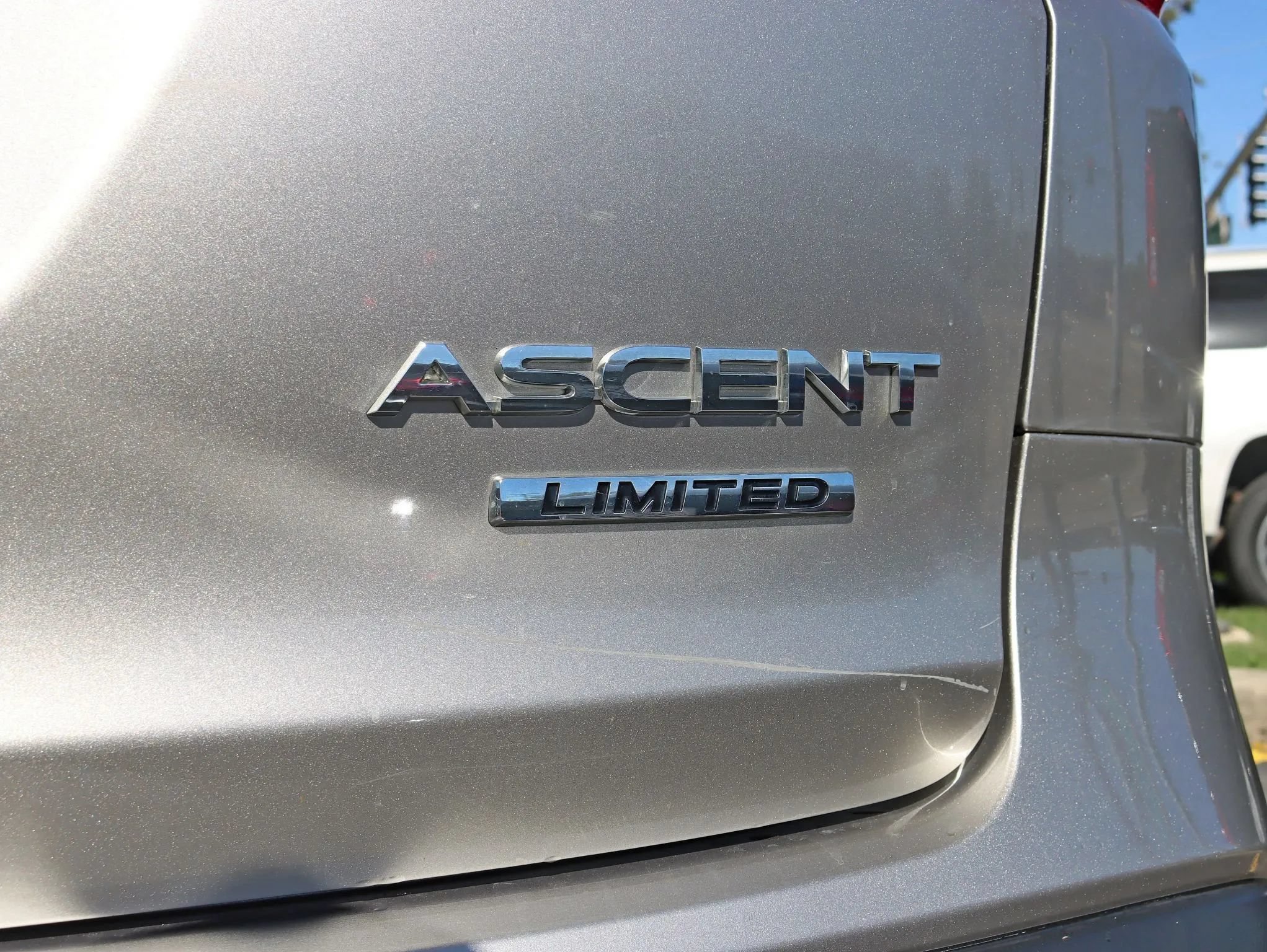 Used 2019 Subaru Ascent Limited AWD/4WD image 18