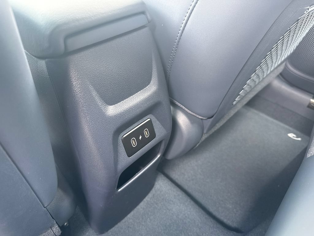 New 2026 Hyundai Venue SEL FWD image 34