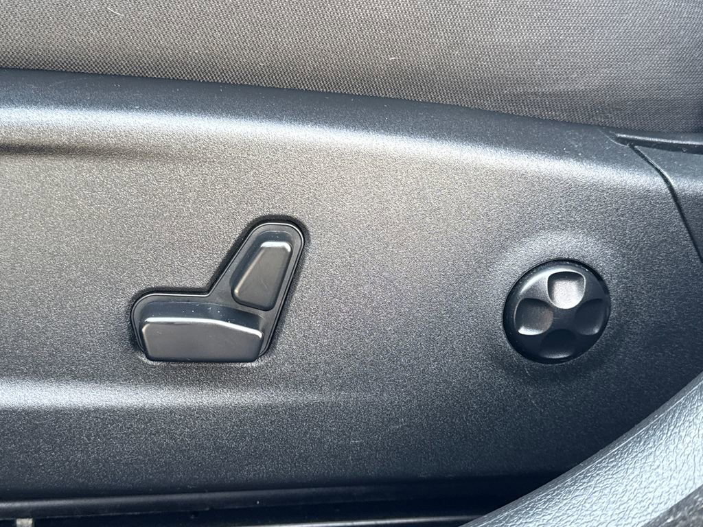 Used 2019 Dodge Charger SXT w/ Cold Weather Package image 32