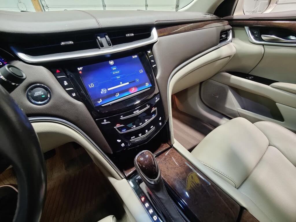 Used 2013 Cadillac XTS Luxury w/ Driver Awareness Package image 24