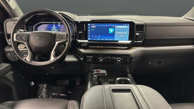 Used 2022 Chevrolet Silverado 1500 LT Trail Boss w/ LT Trail Boss Premium Package AWD/4WD image 11