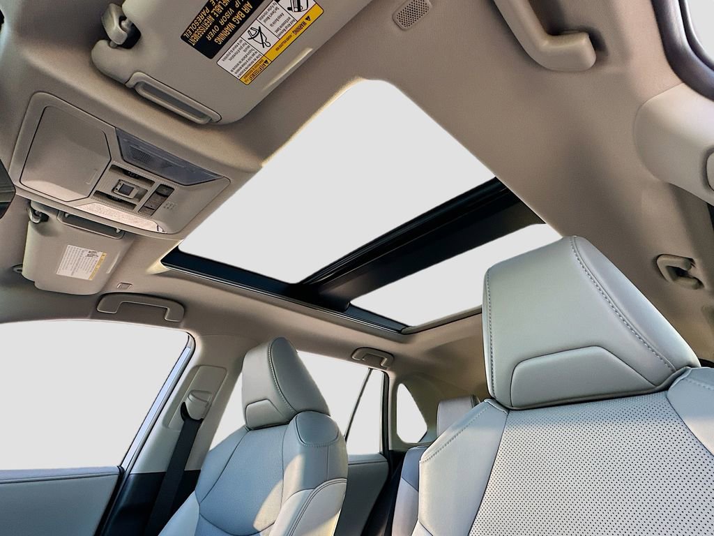Used 2024 Toyota RAV4 Limited w/ Advanced Technology Package image 21