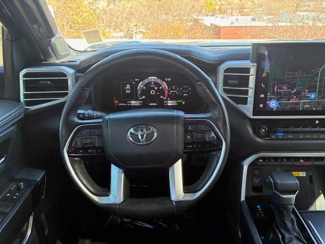 Used 2024 Toyota Tundra Platinum image 14