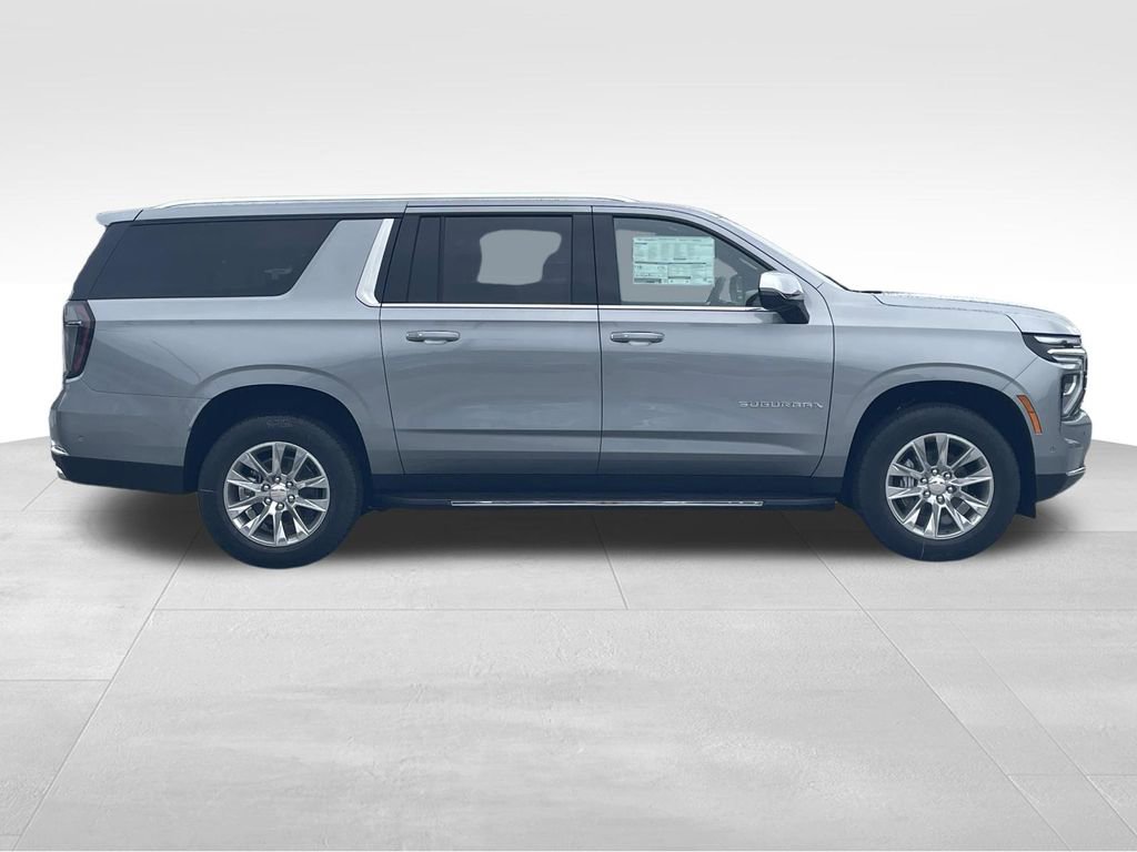 New 2026 Chevrolet Suburban Premier w/ Sun And Tow Package AWD/4WD video 2