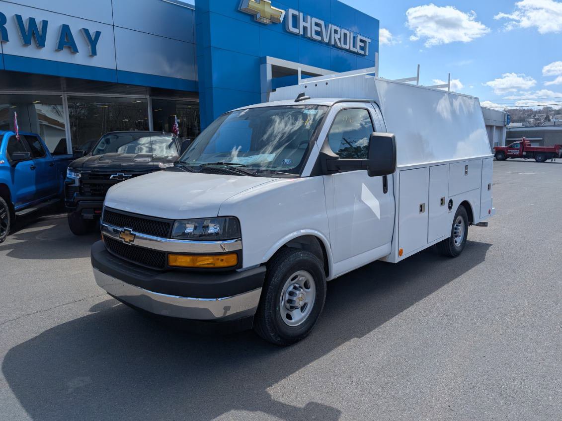 New 2024 Chevrolet Express 3500 1WT w/ Power Convenience Package