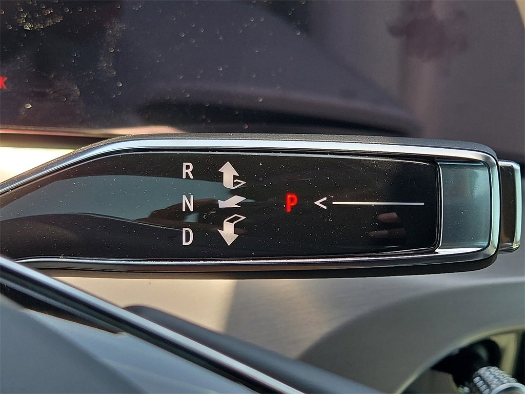 New 2026 Cadillac Vistiq Sport image 28