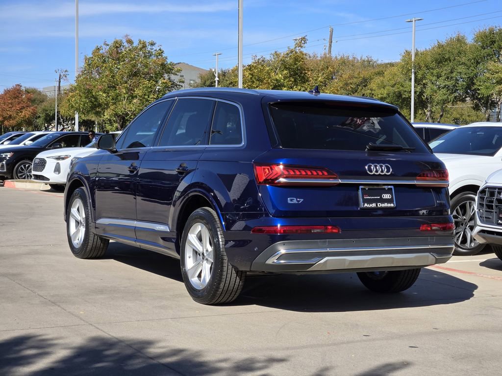 Certified 2023 Audi Q7 2.0T Premium w/ Convenience Package image 8