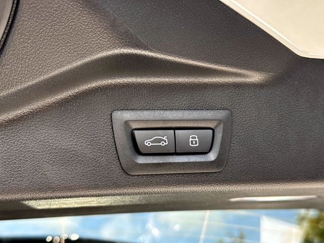 New 2026 BMW X5 xDrive50e w/ Executive Package AWD/4WD image 12