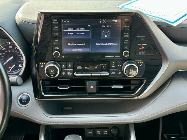 Used 2020 Toyota Highlander XLE image 27