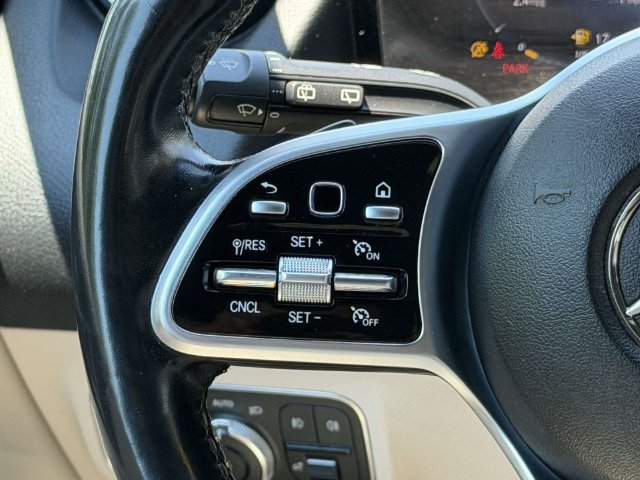 Used 2022 Mercedes-Benz GLA 250 4MATIC w/ Premium Package Lite image 24