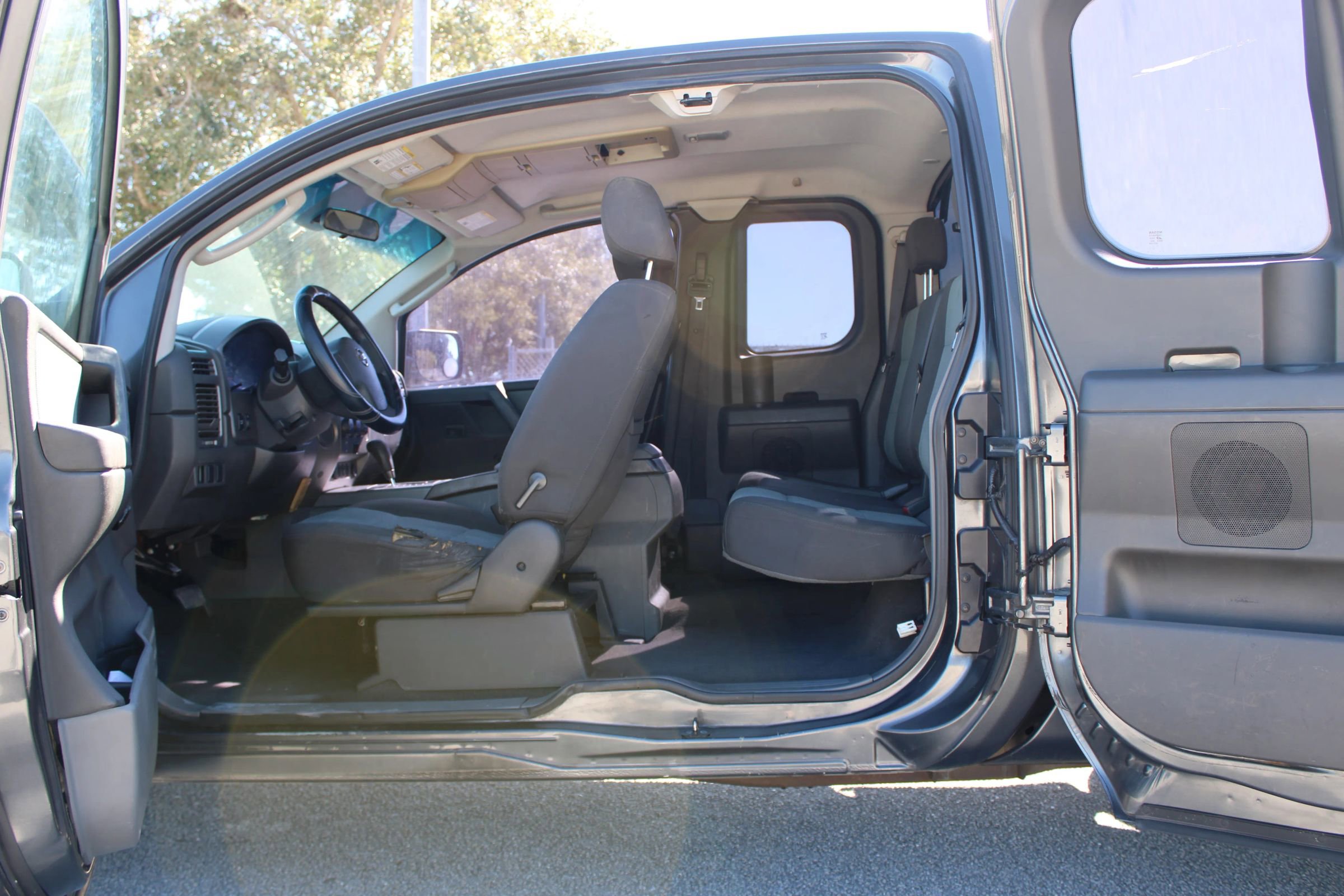 Used 2007 Nissan Titan SE image 8