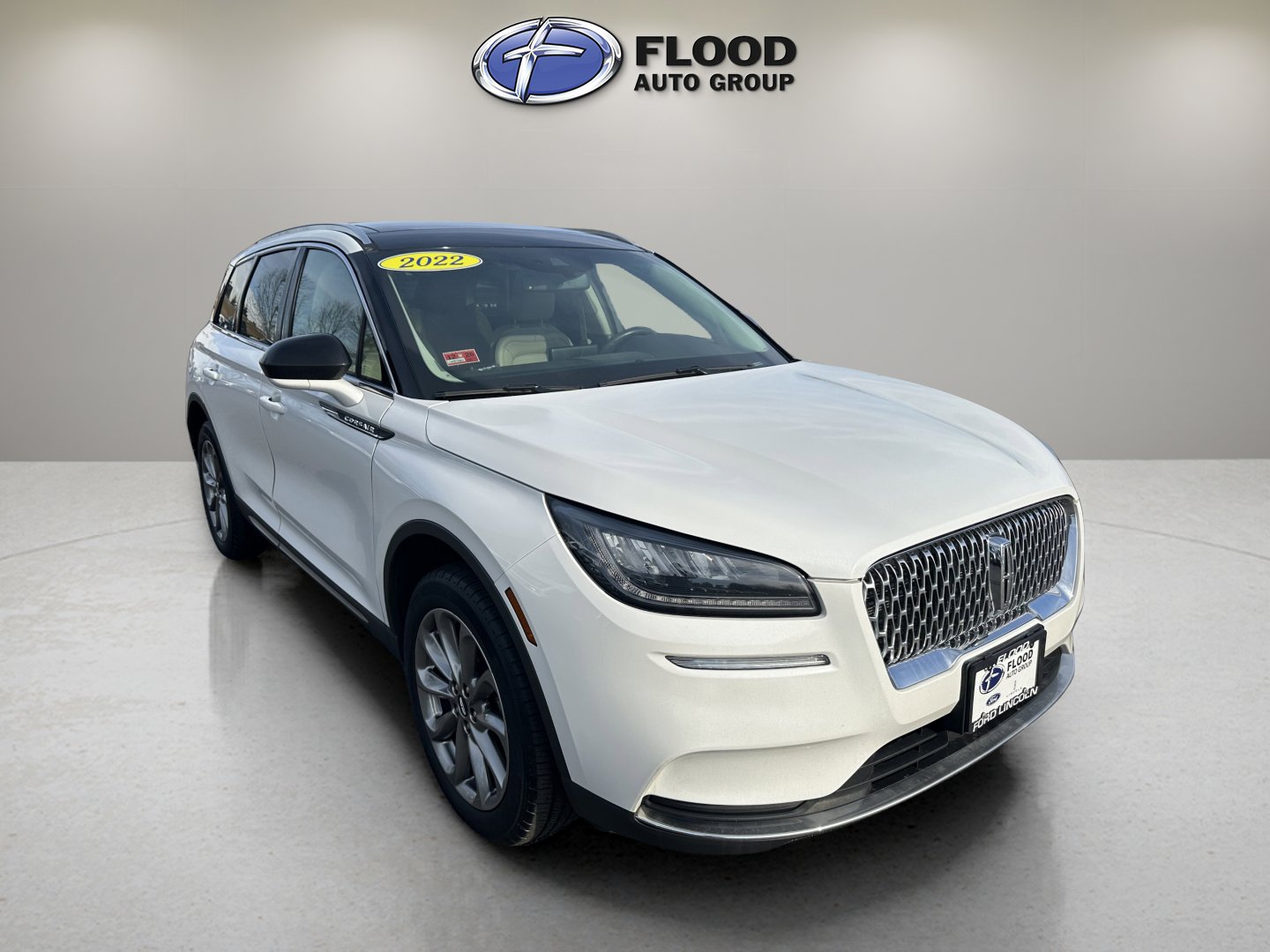 Certified 2022 Lincoln Corsair AWD w/ Premium Package image 1