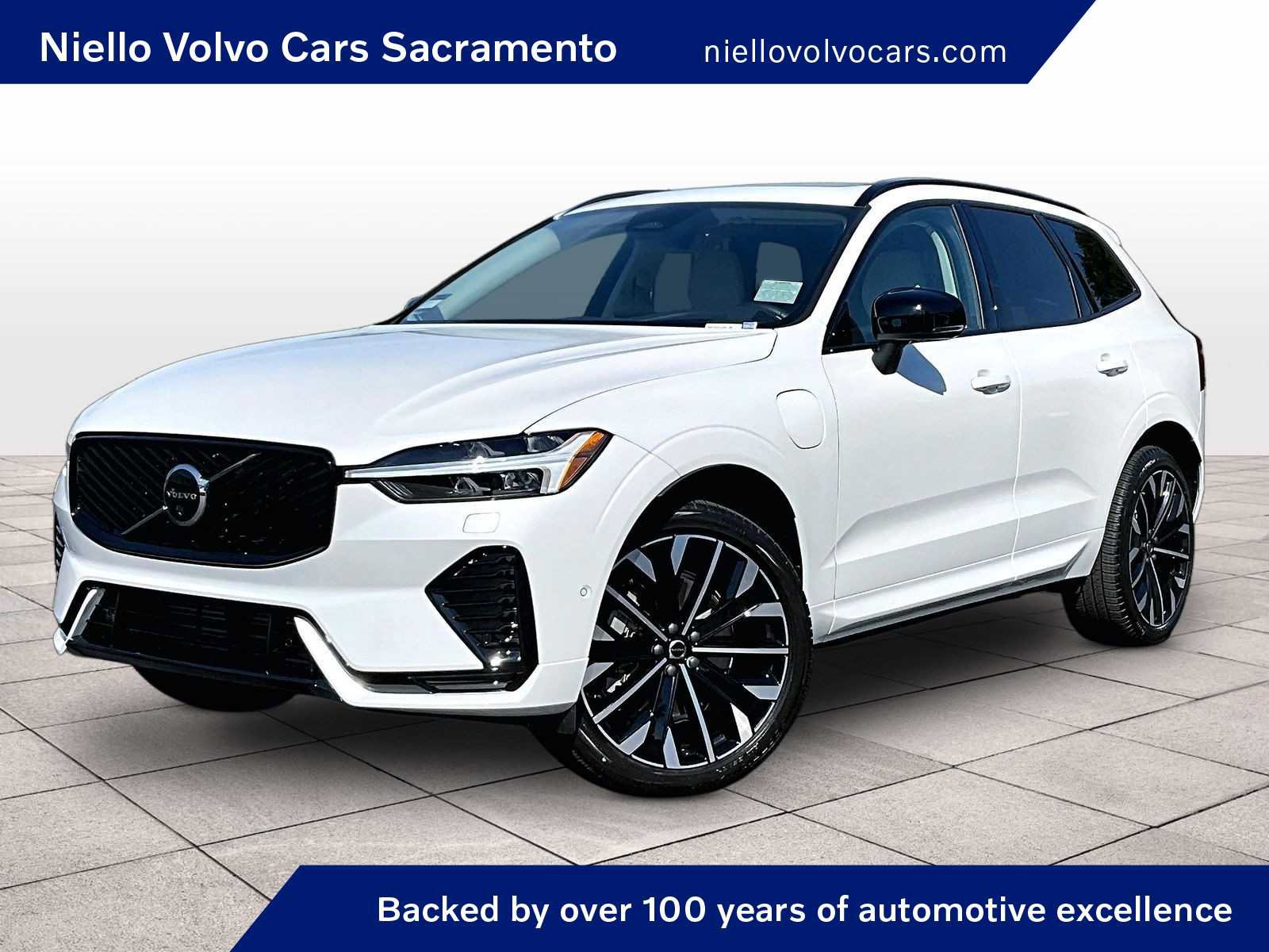 Used 2026 Volvo XC60 T8 Ultra w/ Protection Package Premier AWD/4WD image 1