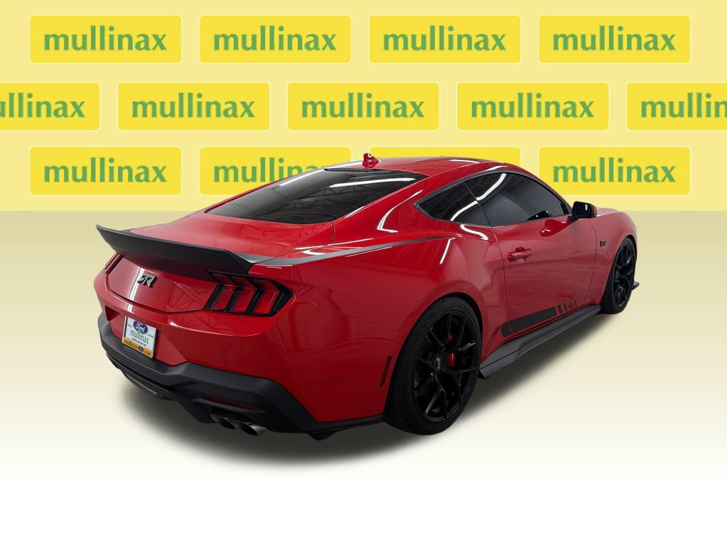 Used 2025 Ford Mustang GT Premium w/ GT Performance Package RWD image 3