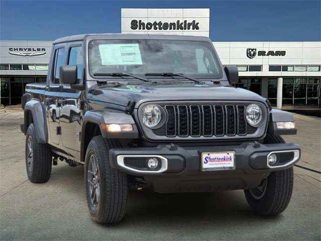New 2025 Jeep Gladiator Sport