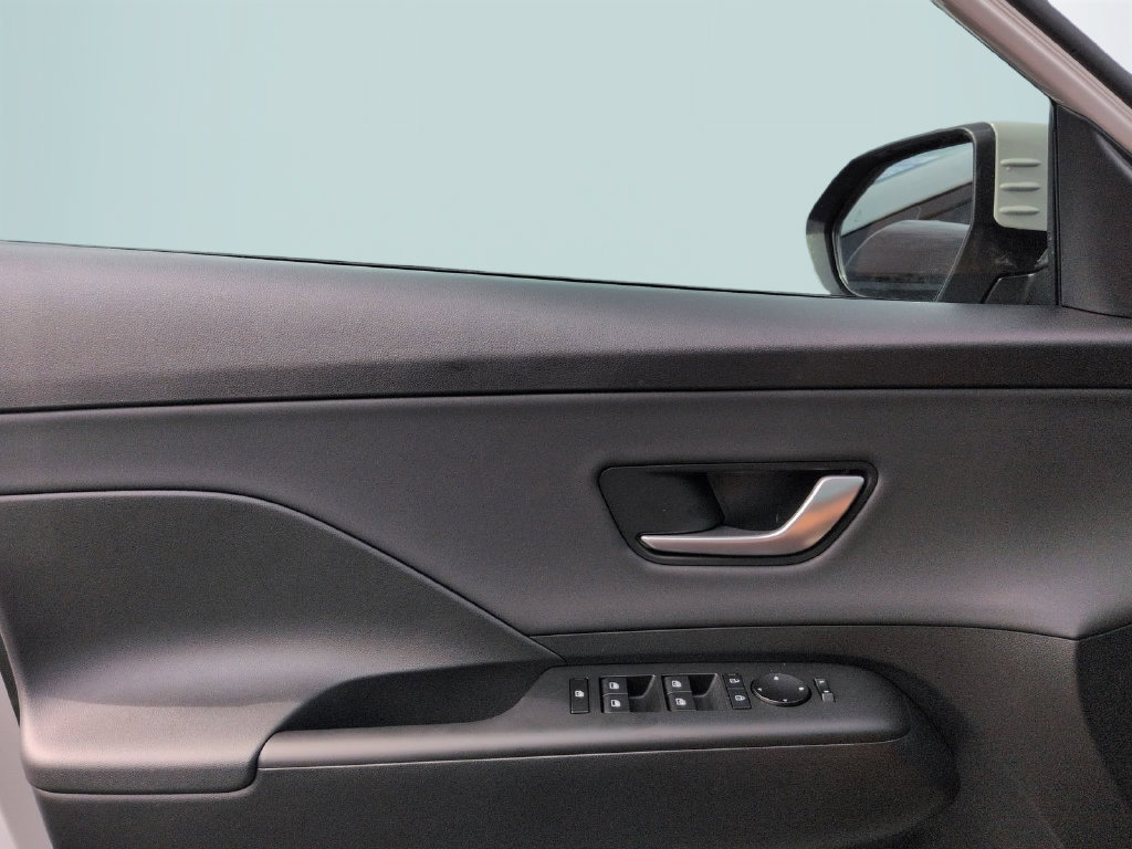 New 2027 Hyundai Kona Limited FWD image 26