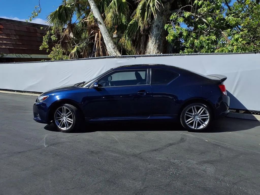 Used 2013 Scion tC image 4