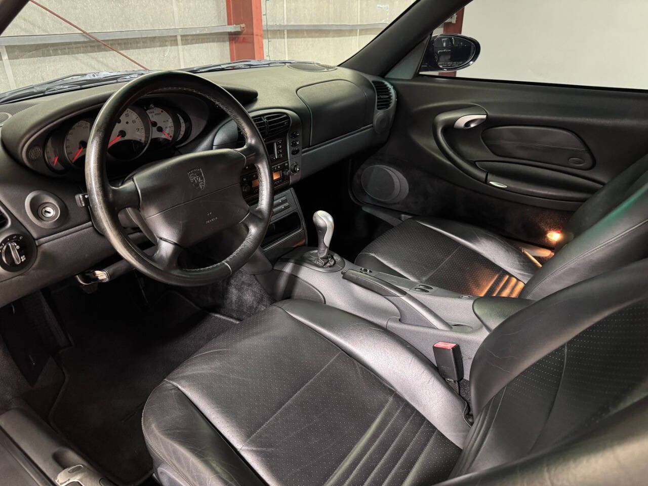 Used 1999 Porsche 911 Carrera image 22