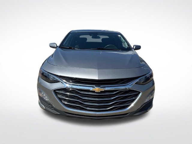 Used 2024 Chevrolet Malibu LT FWD image 2