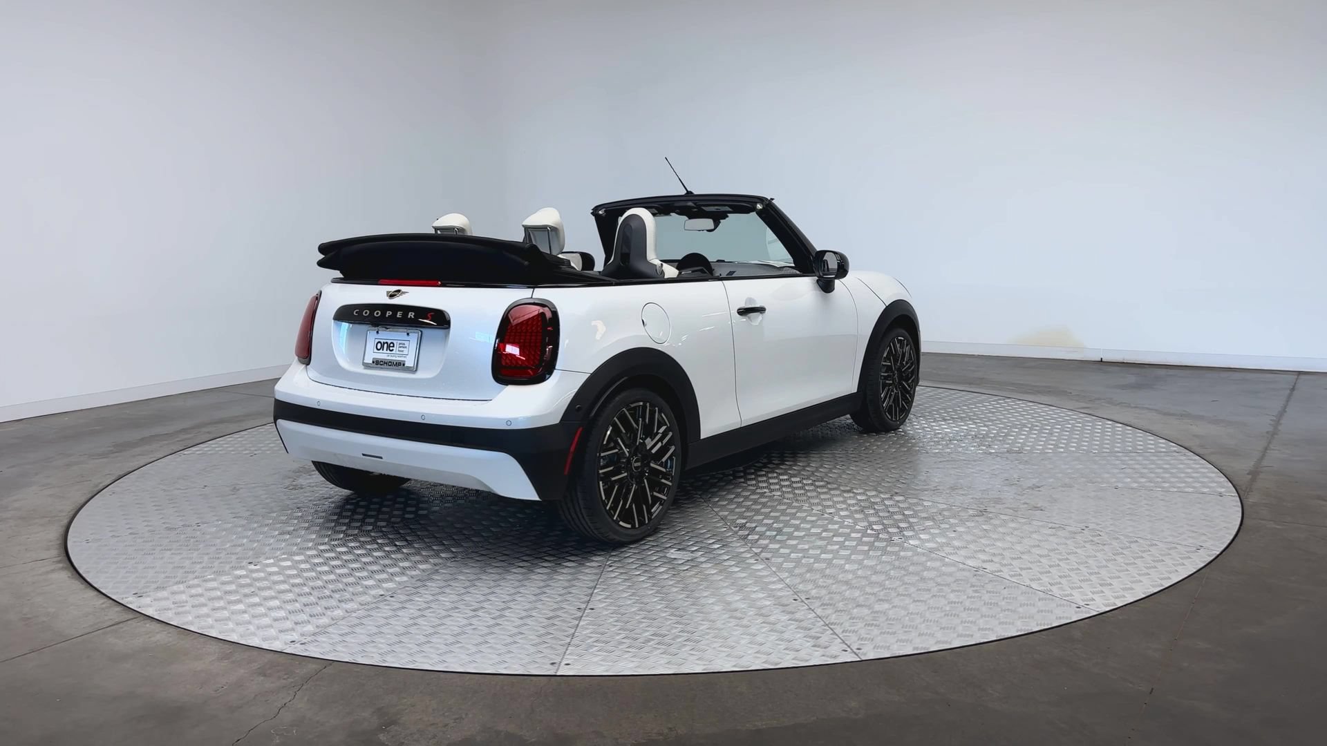 New 2026 MINI Cooper S FWD image 8