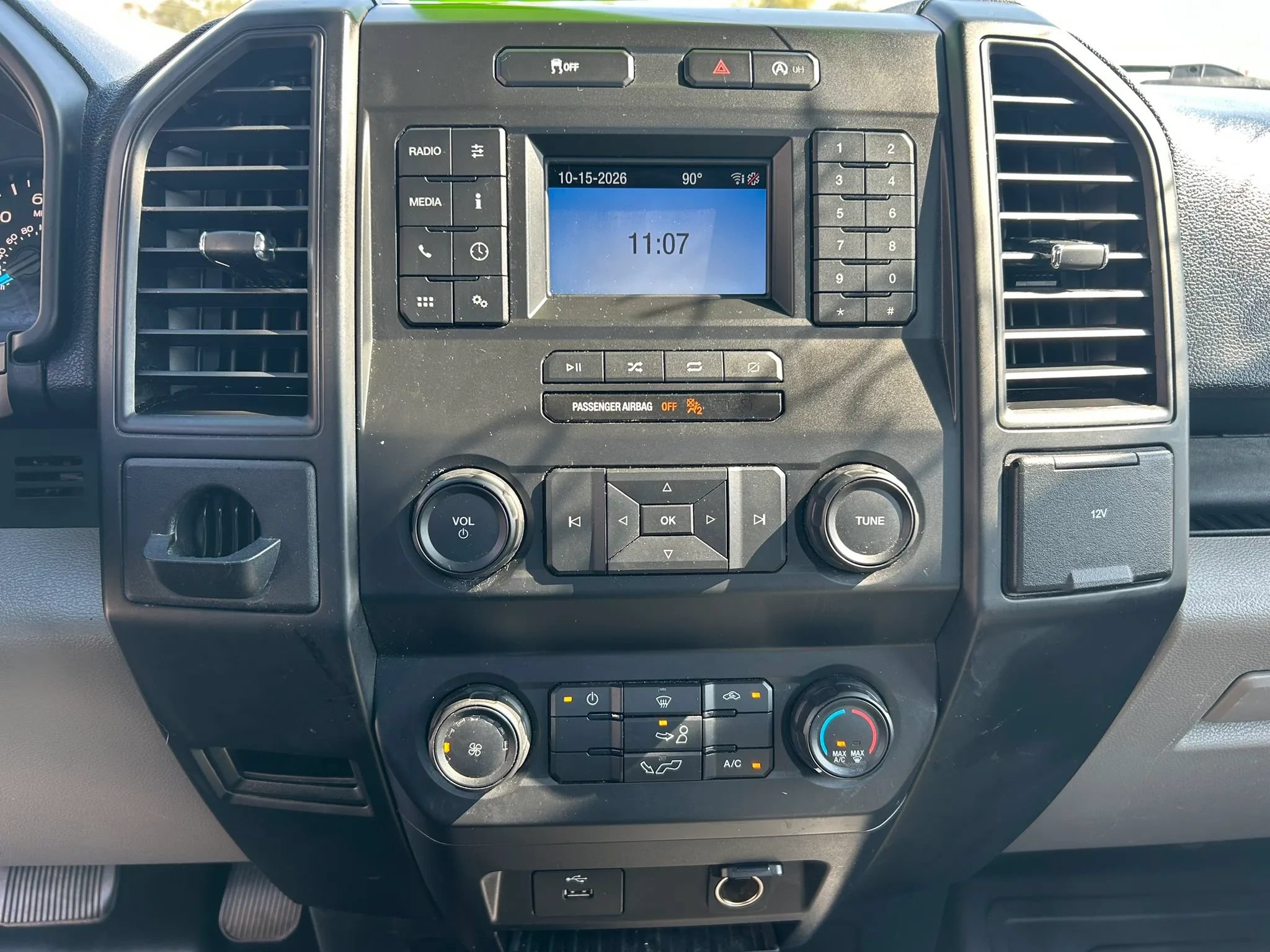 Used 2020 Ford F150 XL w/ Equipment Group 101A Mid RWD image 15