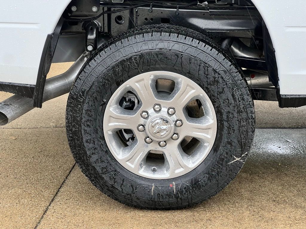 New 2025 RAM 2500 Big Horn image 40