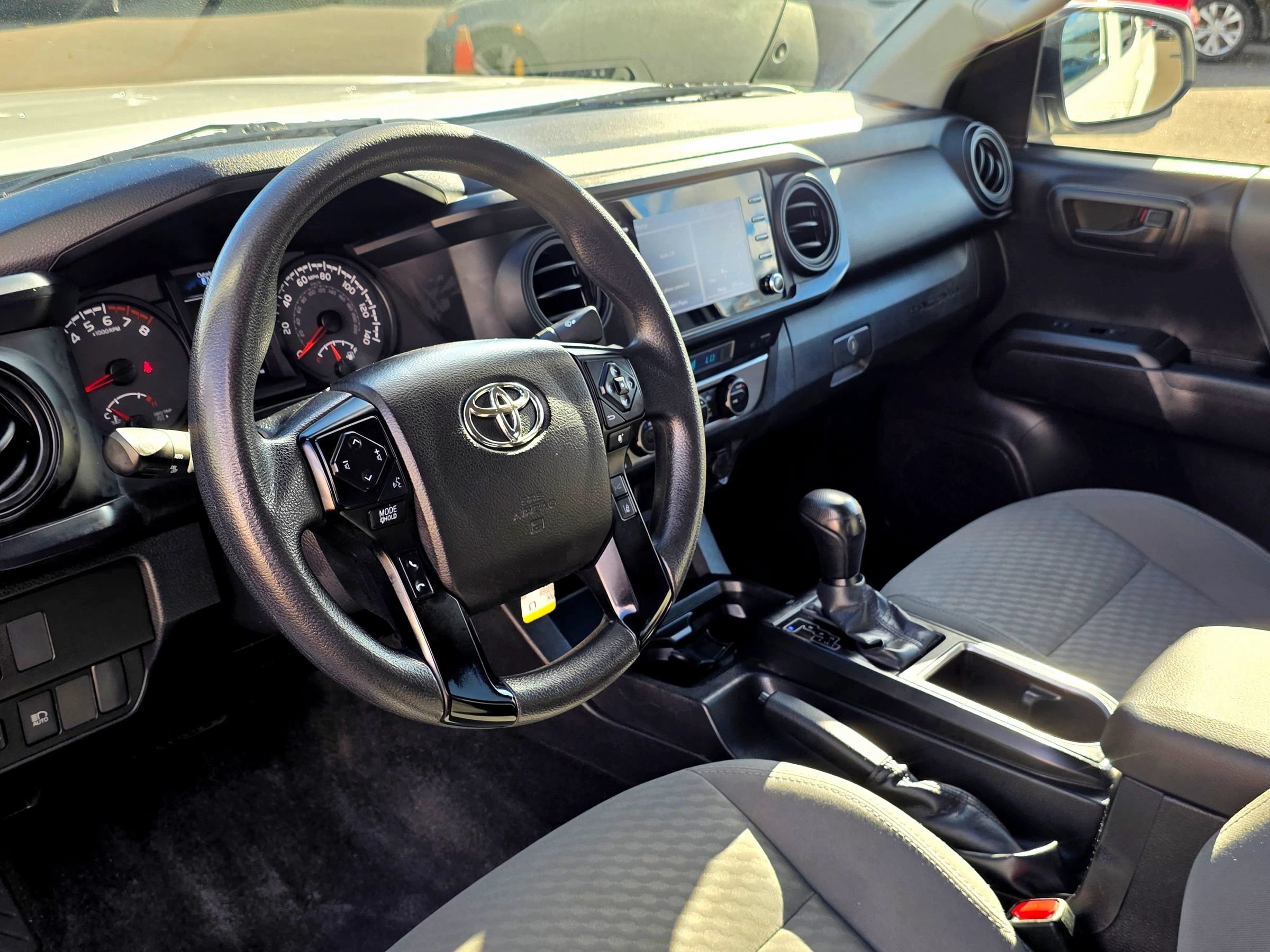 Used 2023 Toyota Tacoma SR AWD/4WD image 19