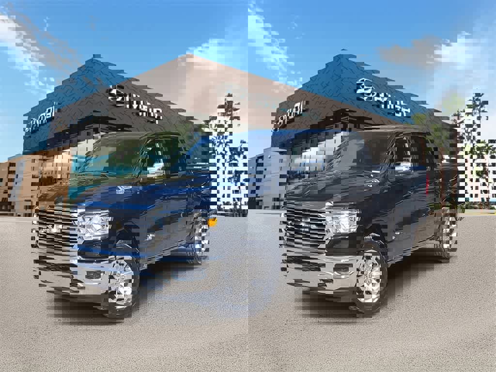 Used 2024 RAM 1500 Laramie image 1